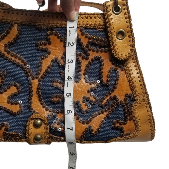 ISABELLA FIORE Sequine Handbag - Picture 7 of 12